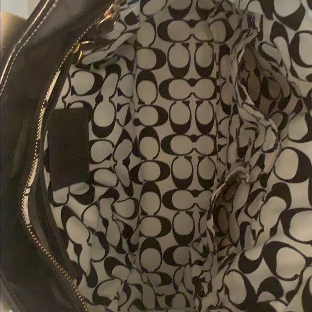 Coach Authentic Hampton Zip Tote - Picture 12 of 13